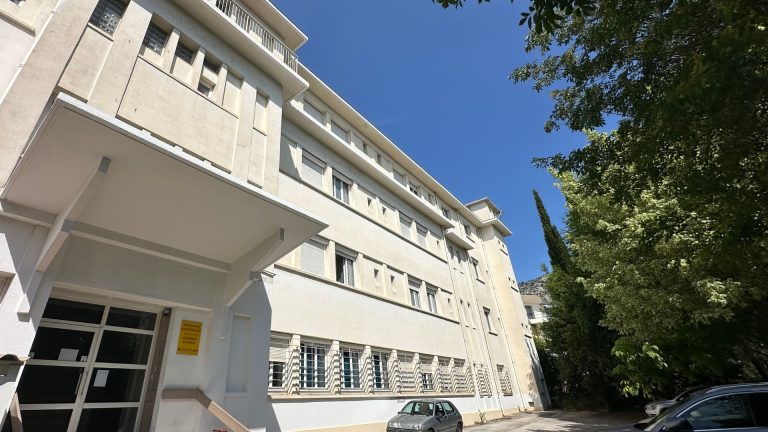 PARKING BARTAVELLES TOULON